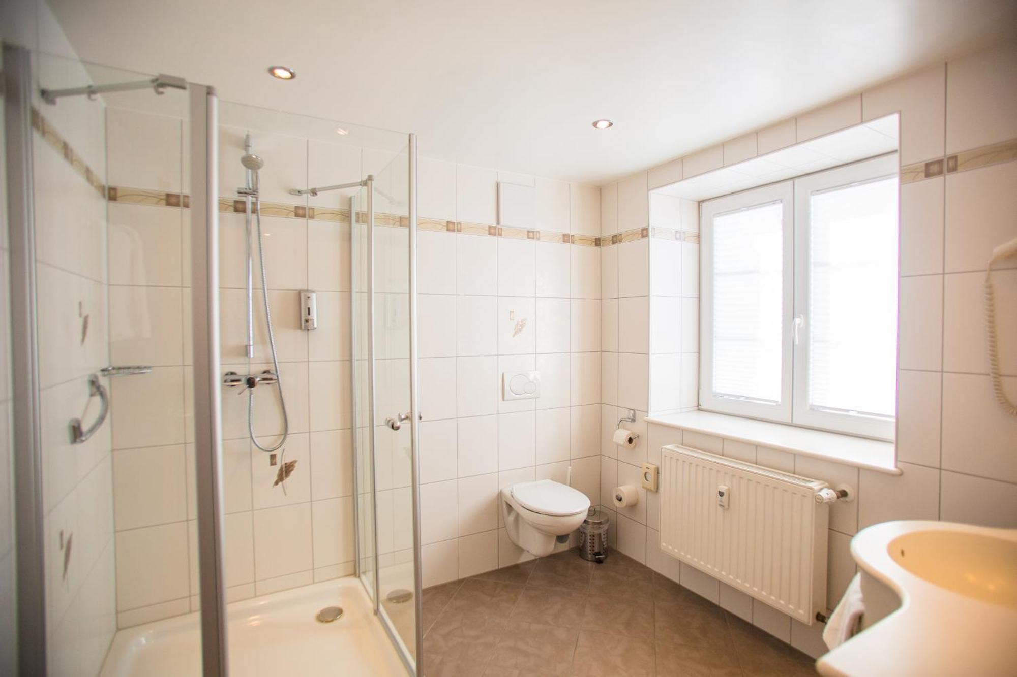 Gaestehaus Guehring Rosenfeld Exteriör bild